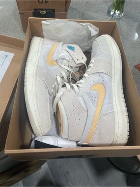 Nike Jordan Air Jordan 1 ZM Low - Light Orewod Brown with Bright Citrus